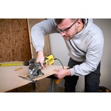 Stanley FATMAX 650W Multimateriaalzaag handcirkelzaag Geel/zwart, met koffer
