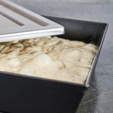 Ooni Detroit Style Pizza Pan Medium (32cm x 24cm) bakvorm Grijs/zilver, Incl. deksel