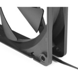 Alphacool Alpha Core 140mm fan PWM 2500         bk case fan Zwart