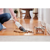 BLACK+DECKER HLVC315B11-QW 12V 1.5Ah Slim Handvac Kruimeldief handstofzuiger Wit, Incl. Laadstation