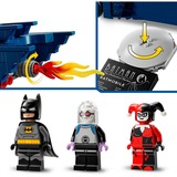 LEGO Batman - Batman met de Batmobile vs. Harley Quinn en Mr. Freeze Constructiespeelgoed 76274