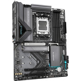 ALTERNATE Upgrade Kit X870 EAGLE WIFI7 / Ryzen 7 9800X3D / 32 GB Zwart/grijs, Moederbord, CPU, Geheugen