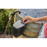 GARDENA Accu Regentonpomp 2400 ComfortAutomatic 18V P4A Gebruiksklare set incl. accu en oplader Donkergrijs/zwart, 14605-20 | Pomp | Accu | Oplader | Buis en aansluiting