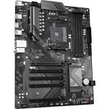 GIGABYTE B550 EAGLE socket AM4 moederbord RAID, Gb-LAN, Sound, ATX