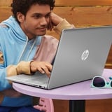 HP 17-cn4099nd (A12MSEA) 17.3"  laptop Zilver | Core 7 150U | Intel Graphics | 16 GB | 1 TB SSD