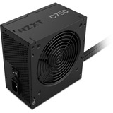 NZXT , 750 Watt voeding  Zwart