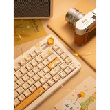 Iqunix ZX75 Sunset Ponder Wireless Mechanical Keyboard, gaming toetsenbord Lichtgeel, US lay-out, IQUNIX Silent Rose, RGB leds, 75%, Hot-swappable, Double-shot PBT, 2.4GHz | Bluetooth 5.1 | USB-C