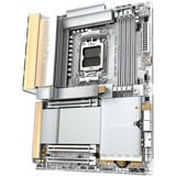 GIGABYTE X870E AERO X3D WOOD socket AM5 moederbord Zilver/houtkleur, RAID, 2x 5 Gb-LAN, WLAN, BT, Sound, ATX