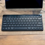 JLab GO draadloos Bluetooth toetsenbord Zwart, US lay-out, Scissor switches, TKL, Bluetooth 5 / 2.4 GHz