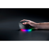 Razer Pro Click V2 Vertical gaming muis Zwart, Tot 30.000 Dpi, USB-C / Bluetooth / 2.4 GHz