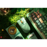 8BitDo Retro R8 Mouse - Forest Wonder Lichtgroen, 50 - 26000 DPI, Bluetooth / USB-C / 2.4 GHz