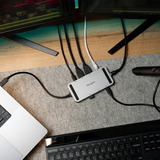 Targus USB4 Dual Video Mobile Dock with 140W EPR Pass-Thru dockingstation Aluminium