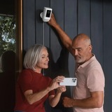 Ring Spotlight Cam Pro Plug-in beveiligingscamera Zwart