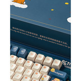 Iqunix ZX75 Sky Encounter Wireless Mechanical Keyboard, gaming toetsenbord Blauw/wit, US lay-out, IQUNIX Little Prince, RGB leds, 75%, Hot-swappable, Double-shot PBT, 2.4GHz | Bluetooth 5.1 | USB-C