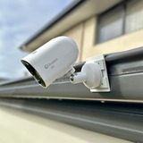 Swann Outdoor Gutter / Fence Mount voor Swann draadloze camera's & zonnepanelen bevestiging Wit