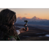Insta360 Luna Ultra Standard Bundle Cosmic Black videocamera Zwart, 1" 8K sensor, Afneembaar OLED touchscreen