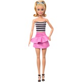 Mattel Barbie Fashionistas #213 - Striped top, pink skirt and sunglasses Pop 65e verjaardag