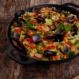 Victoria Skillet met twee handgrepen 33 cm, Enameled bak-/braadpan Zwart, Color packaging