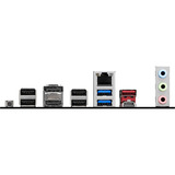 MSI  socket AM4 moederbord Zwart/zilver