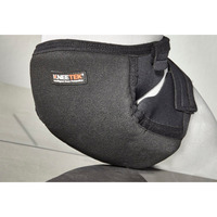 Kneetek PROFILINE Poly kniebescherming Zwart/rood